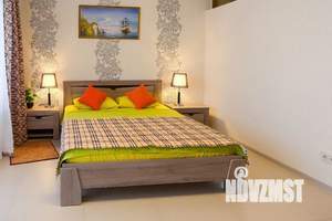 2-к квартира, посуточно, 42м2, 3/7 этаж