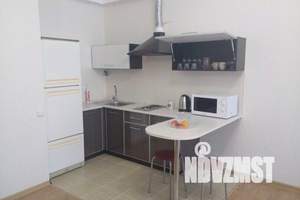 1-к квартира, посуточно, 45м2, 1/6 этаж