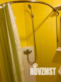 1-к квартира, посуточно, 34м2, 1/2 этаж