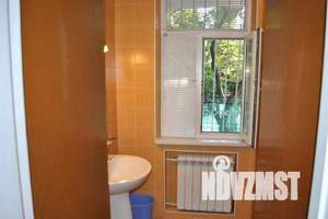 1-к квартира, посуточно, 40м2, 1/2 этаж