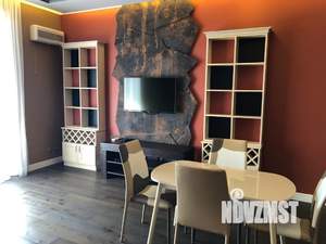 Студия квартира, посуточно, 45м2, 2/9 этаж