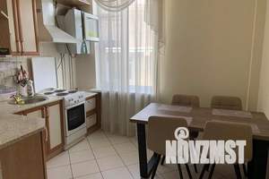2-к квартира, посуточно, 72м2, 4/10 этаж