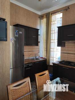 1-к квартира, на длительный срок, 86м2, 2/3 этаж