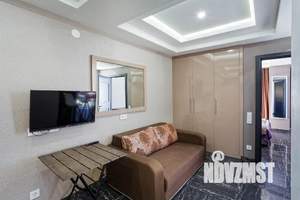 1-к квартира, посуточно, 40м2, 5/8 этаж