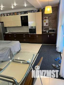 2-к квартира, посуточно, 58м2, 1/6 этаж