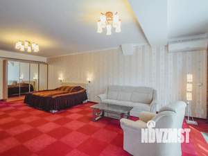 1-к квартира, посуточно, 43м2, 4/5 этаж