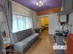 1-к квартира, посуточно, 42м2, 1/2 этаж