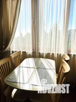 Студия квартира, посуточно, 33м2, 3/3 этаж