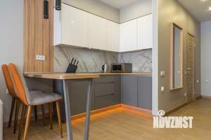 Студия квартира, посуточно, 35м2, 5/18 этаж