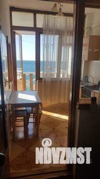 1-к квартира, посуточно, 30м2, 1/2 этаж