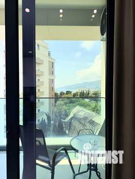 Студия квартира, посуточно, 40м2, 6/8 этаж