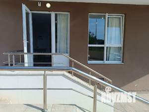 Студия квартира, посуточно, 42м2, 1/8 этаж
