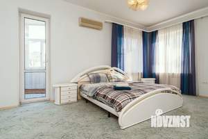 4-к квартира, посуточно, 150м2, 6/7 этаж