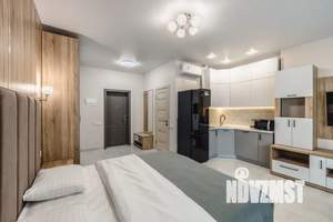 Студия квартира, посуточно, 35м2, 1/7 этаж