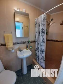 1-к квартира, посуточно, 25м2, 1/2 этаж