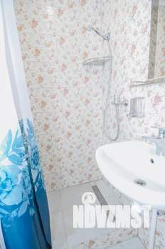 1-к квартира, посуточно, 25м2, 2/2 этаж