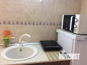 Студия квартира, посуточно, 14м2, 1/2 этаж