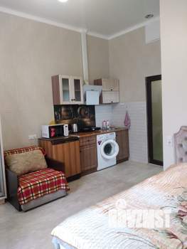 Студия квартира, посуточно, 28м2, 3/3 этаж