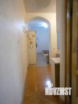 Студия квартира, на длительный срок, 35м2, 2/2 этаж