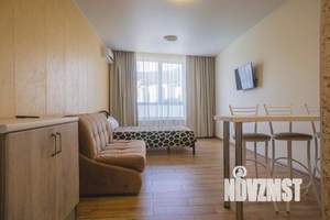 1-к квартира, посуточно, 32м2, 1/1 этаж