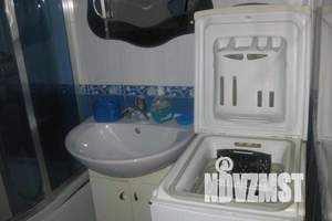 2-к квартира, посуточно, 65м2, 1/2 этаж