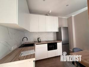Студия квартира, посуточно, 35м2, 6/8 этаж