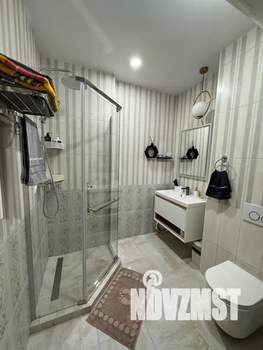 Студия квартира, посуточно, 39м2, 3/6 этаж