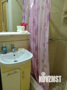 1-к квартира, посуточно, 30м2, 1/2 этаж