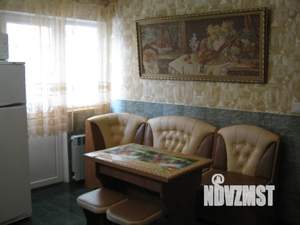 2-к квартира, посуточно, 60м2, 2/2 этаж