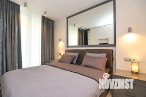 Студия квартира, посуточно, 48м2, 10/18 этаж