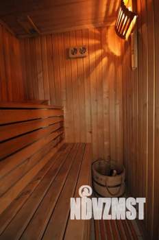 Студия квартира, посуточно, 35м2, 3/3 этаж