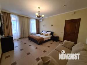 1-к квартира, посуточно, 72м2, 3/4 этаж