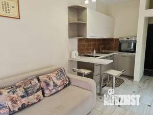 Студия квартира, посуточно, 41м2, 2/2 этаж