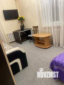 1-к квартира, посуточно, 37м2, 3/3 этаж