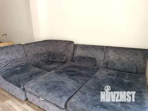 Студия квартира, посуточно, 42м2, 1/8 этаж