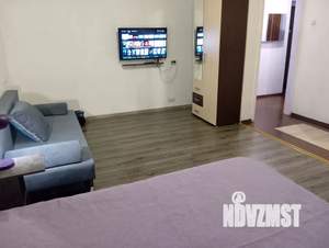 1-к квартира, посуточно, 42м2, 2/6 этаж