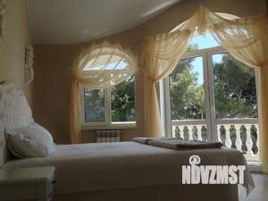 3-к квартира, посуточно, 133м2, 3/3 этаж