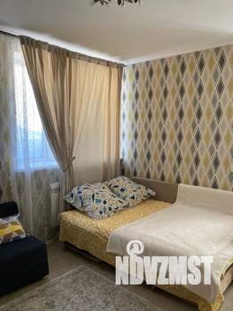 Студия квартира, посуточно, 17м2, 1/4 этаж