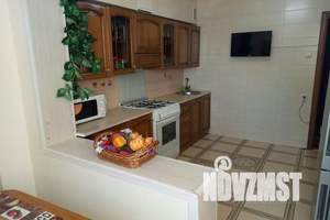 2-к квартира, посуточно, 72м2, 2/9 этаж