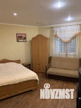 2-к квартира, посуточно, 50м2, 2/3 этаж