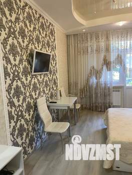 Студия квартира, посуточно, 35м2, 2/2 этаж