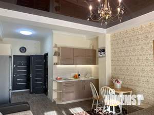 Студия квартира, посуточно, 40м2, 3/7 этаж