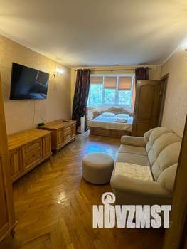 2-к квартира, посуточно, 50м2, 2/5 этаж