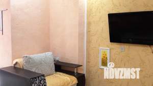 2-к квартира, посуточно, 37м2, 1/2 этаж