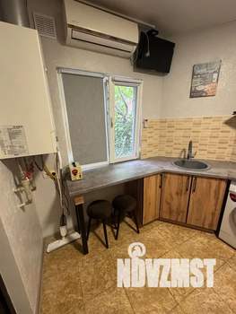 Студия квартира, посуточно, 9м2, 1/1 этаж