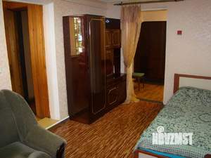 2-к квартира, посуточно, 35м2, 1/3 этаж