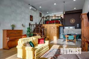 1-к квартира, посуточно, 65м2, 1/1 этаж