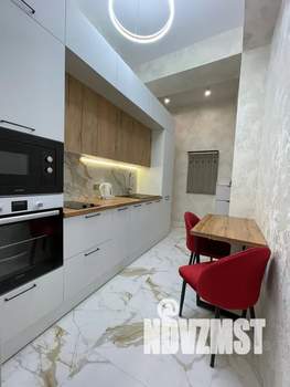 1-к квартира, посуточно, 30м2, 6/9 этаж