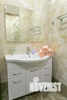 2-к квартира, посуточно, 80м2, 7/10 этаж