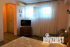 1-к квартира, посуточно, 30м2, 2/2 этаж